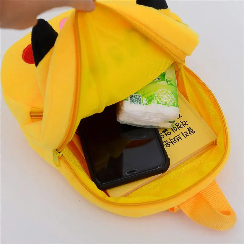 Mochila Escolar Infantil de Pelúcia Pikachu